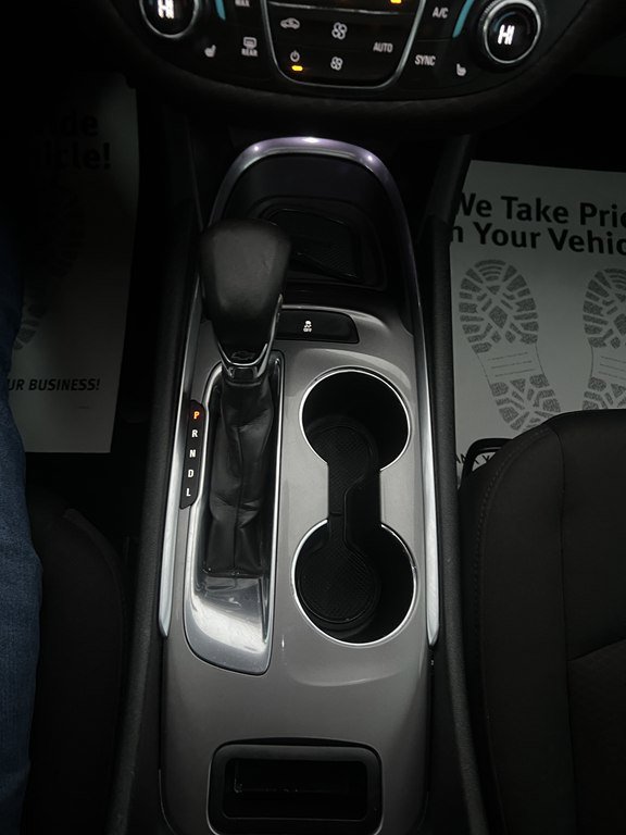 Used 2021 Chevrolet Malibu LT image 21