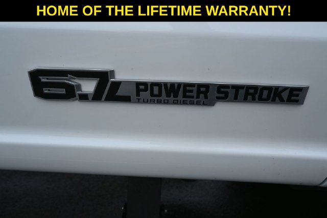 Used 2024 Ford F350 Platinum w/ FX4 Off-Road Package AWD/4WD image 59