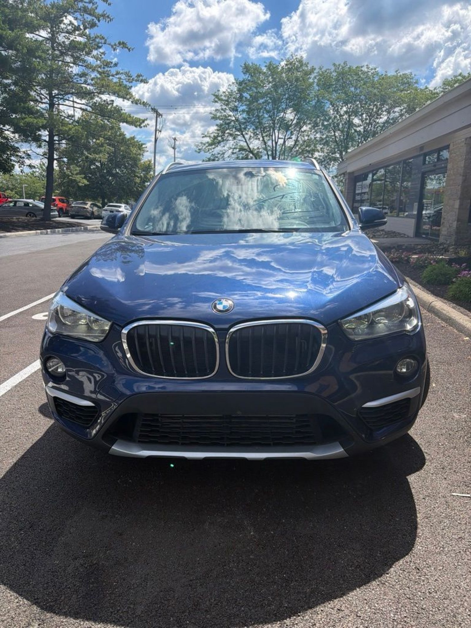 Used 2018 BMW X1 xDrive28i AWD/4WD image 2