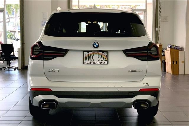 Used 2024 BMW X3 xDrive30i AWD/4WD image 4