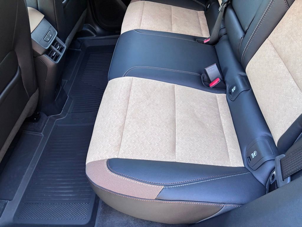New 2026 Chevrolet Equinox ACTIV w/ Convenience Package III image 17
