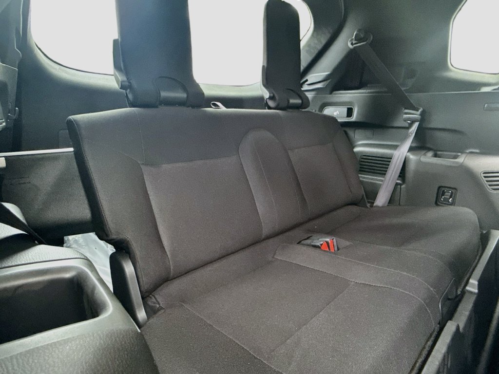 New 2026 Mitsubishi Outlander ES FWD image 29