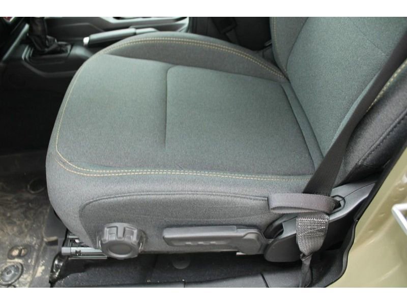 Used 2025 Jeep Wrangler Unlimited Sport AWD/4WD image 21