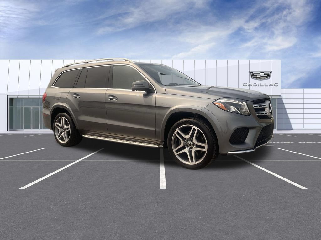 Used 2018 Mercedes-Benz GLS 550 4MATIC image 2