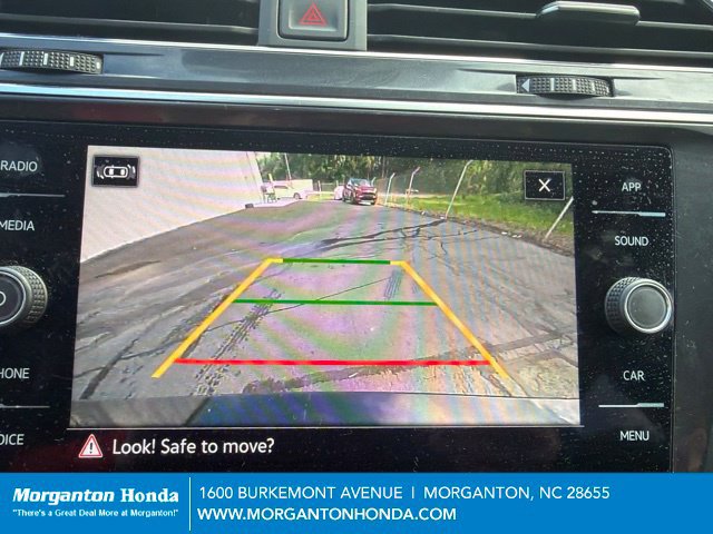 Used 2023 Volkswagen Tiguan SE FWD image 17