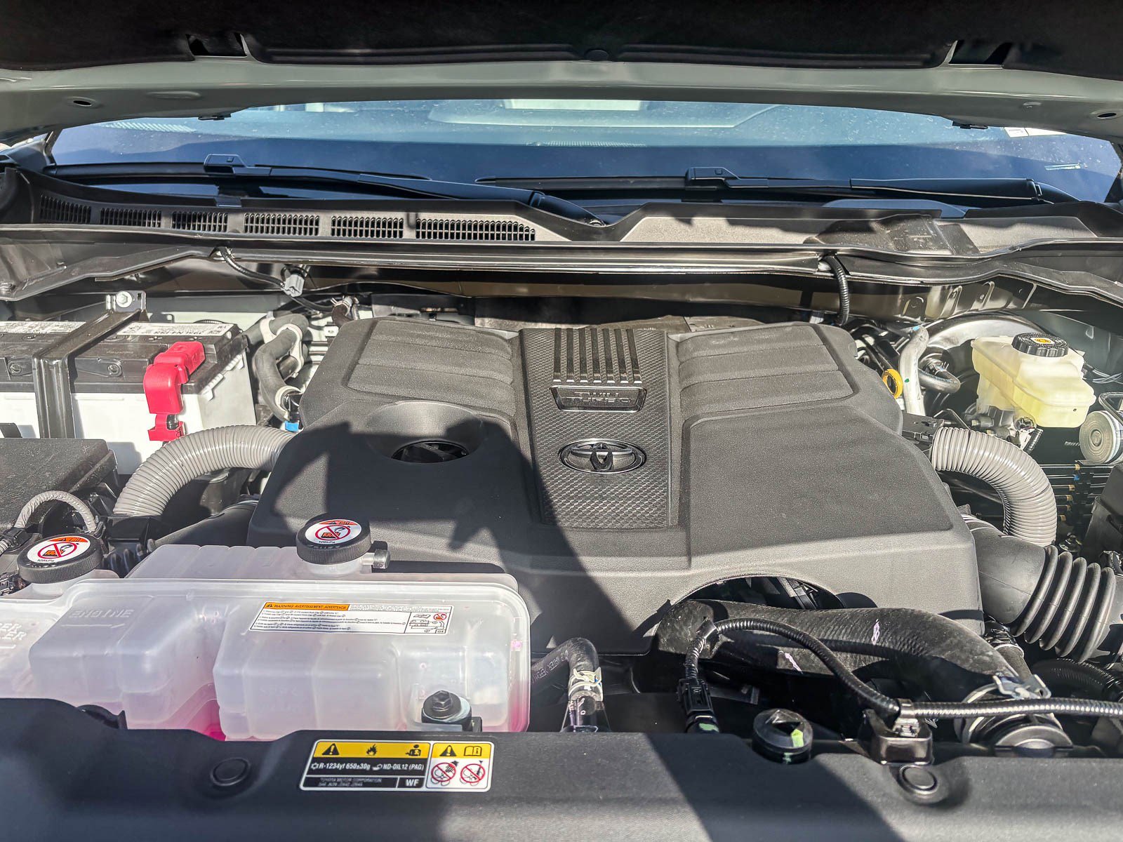 New 2026 Toyota Tundra Limited AWD/4WD image 14