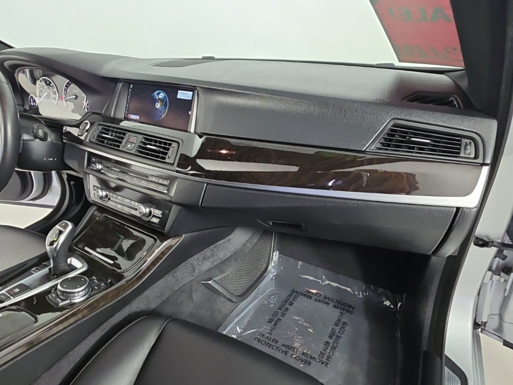 Used 2016 BMW 535i Sedan RWD image 14