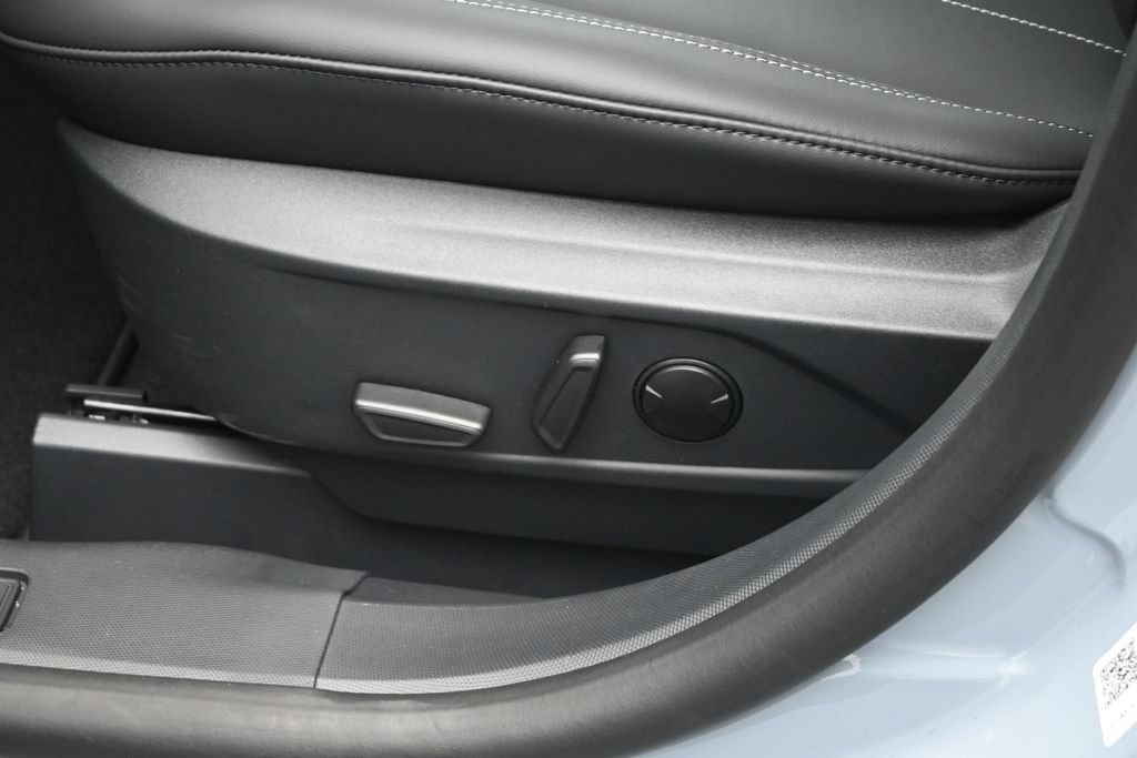 New 2026 Ford Mustang Mach-E Select RWD image 9