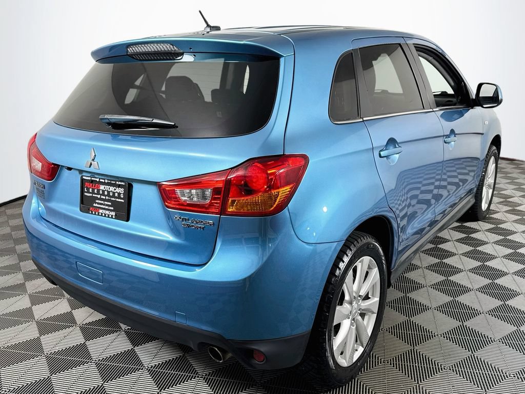 Used 2014 Mitsubishi Outlander Sport SE AWD/4WD image 7