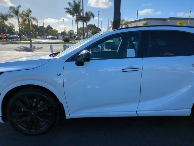 Used 2024 Lexus RX 500h F Sport w/ Convenience Package image 14