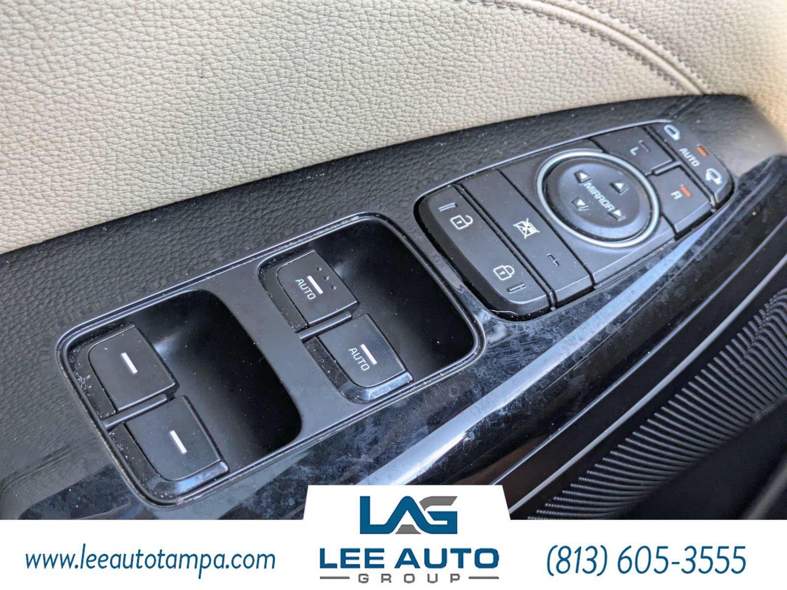 Used 2017 Kia Cadenza Premium w/ Luxury Package FWD image 21