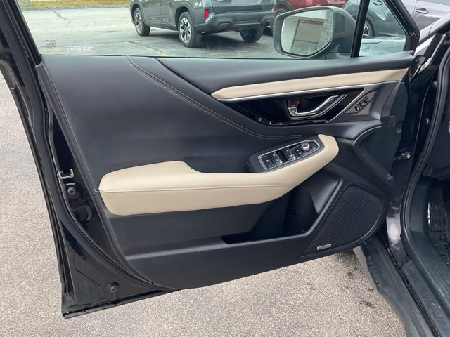 Used 2024 Subaru Outback Limited AWD/4WD image 12