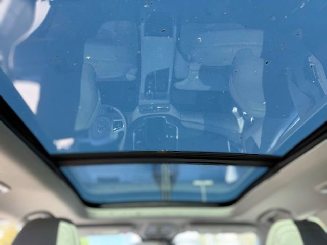 Used 2023 Volvo XC90 T8 Ultimate w/ Protection Package Premier AWD/4WD image 16