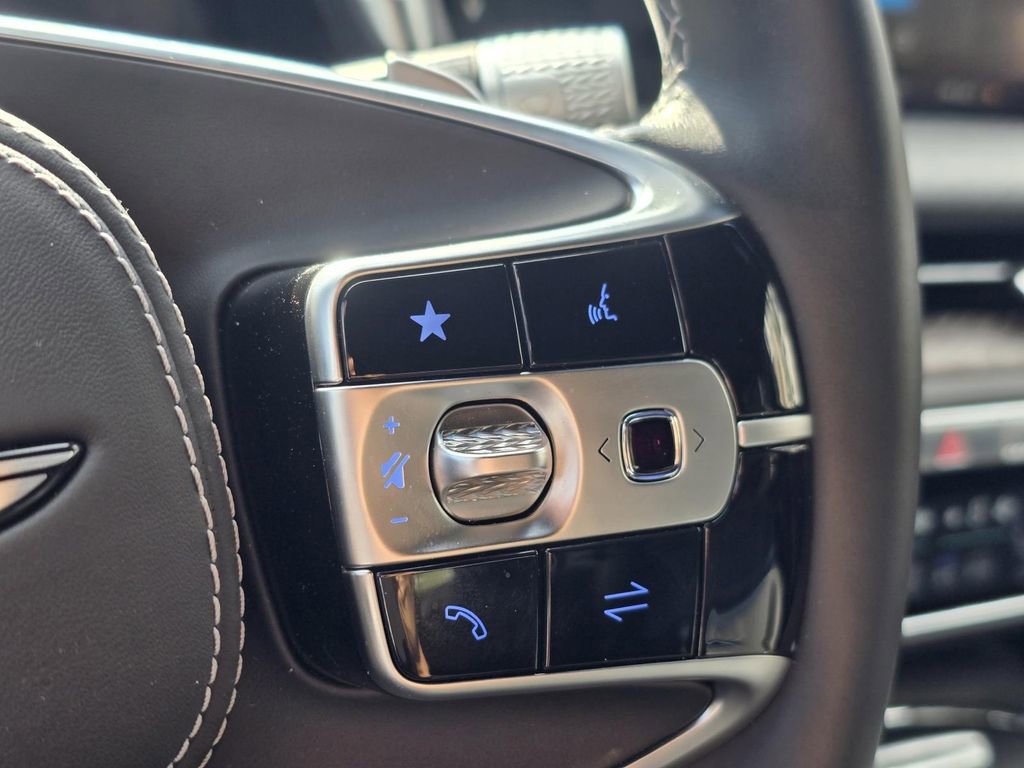 Used 2024 Genesis G90 3.5T image 10
