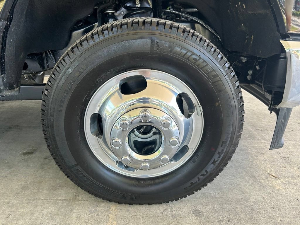 Used 2026 Ford F350 Lariat AWD/4WD image 26