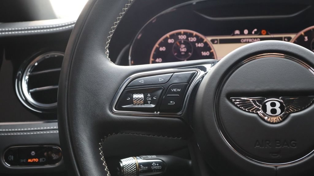 Used 2022 Bentley Flying Spur V8 AWD/4WD image 19