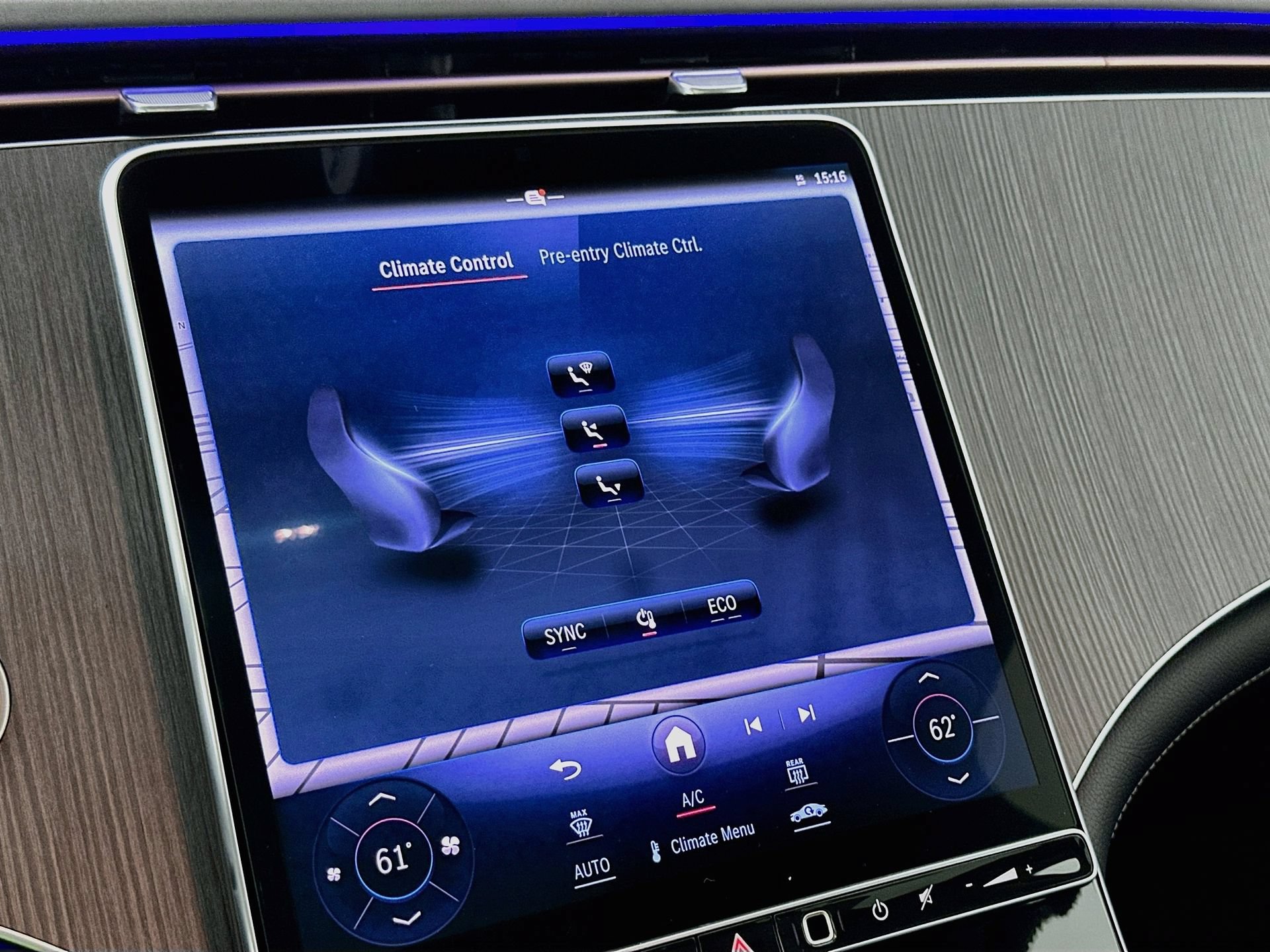 New 2027 Mercedes-Benz EQE 320+ SUV image 17