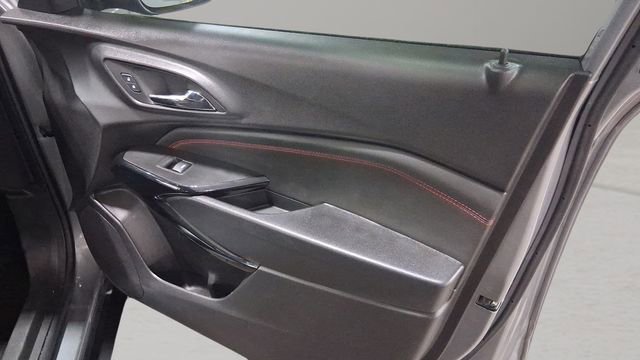 Used 2025 Chevrolet Trax RS w/ Driver Confidence Package FWD image 18