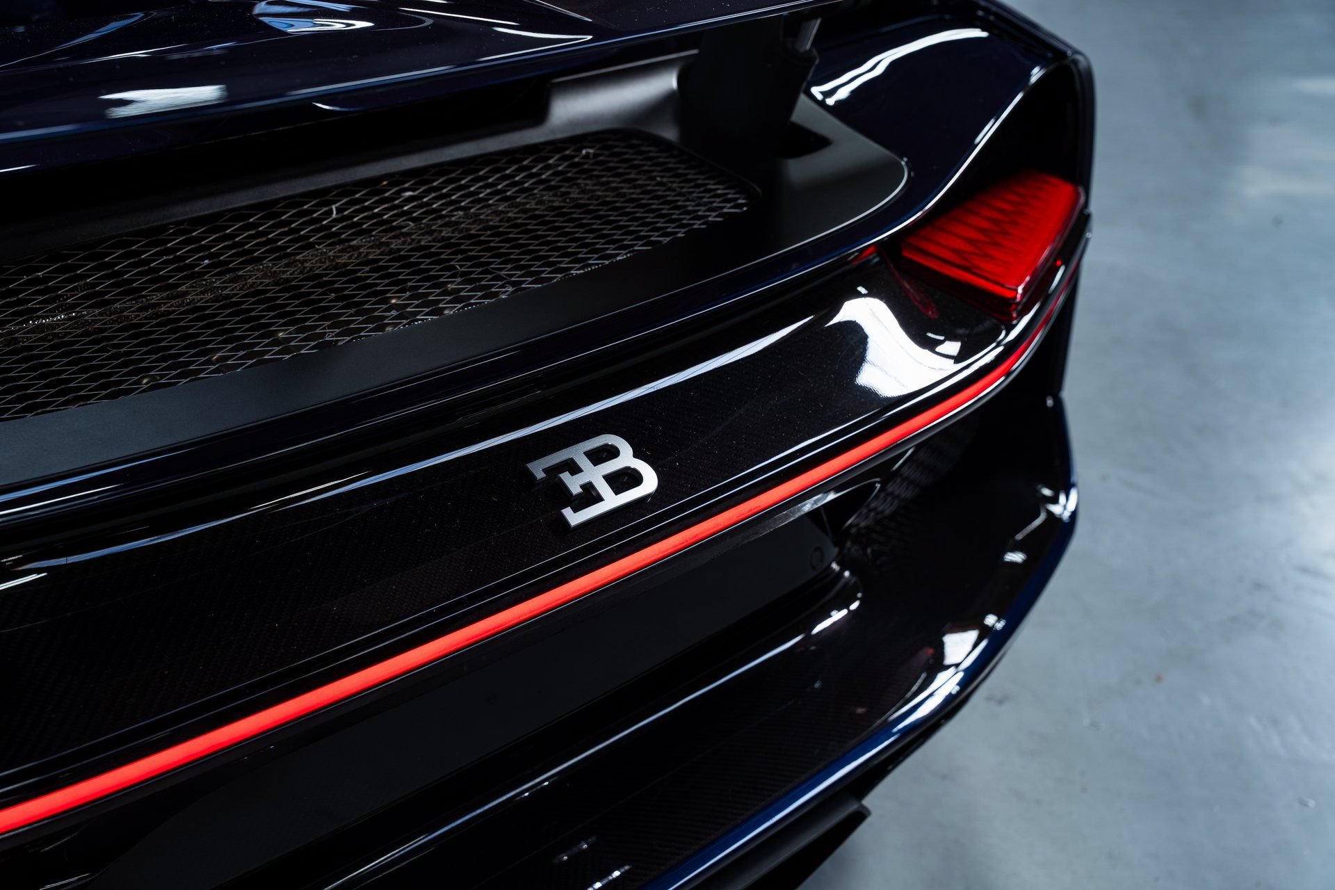Used 2023 Bugatti Chiron AWD/4WD image 6