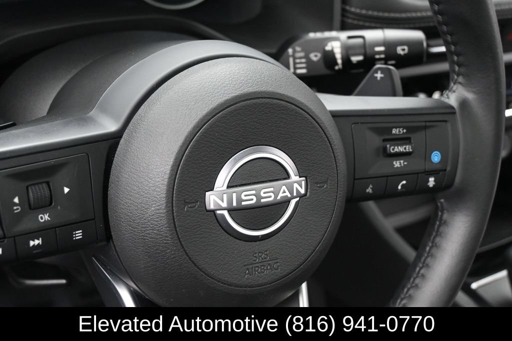 Used 2024 Nissan Rogue SV w/ SV Premium Package AWD/4WD image 12