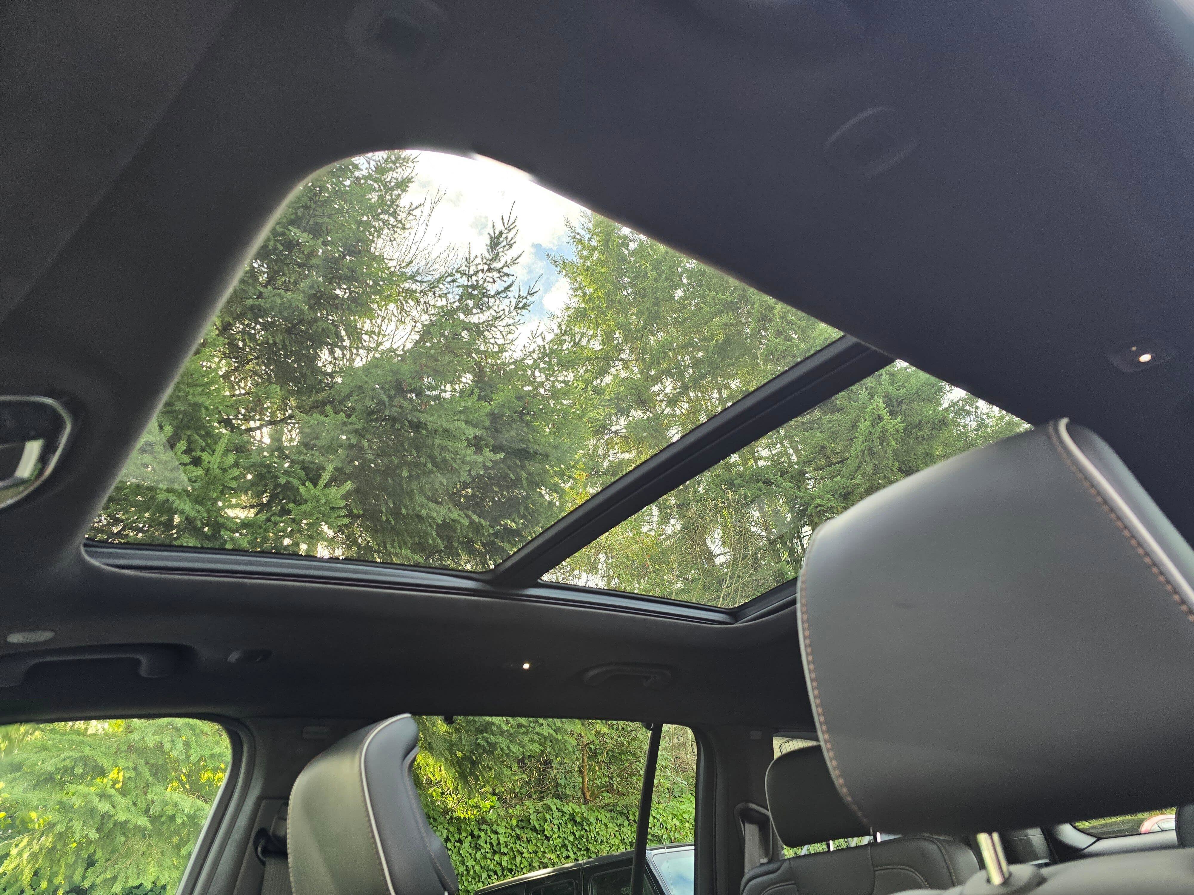 Used 2021 Jeep Grand Cherokee L Summit image 28