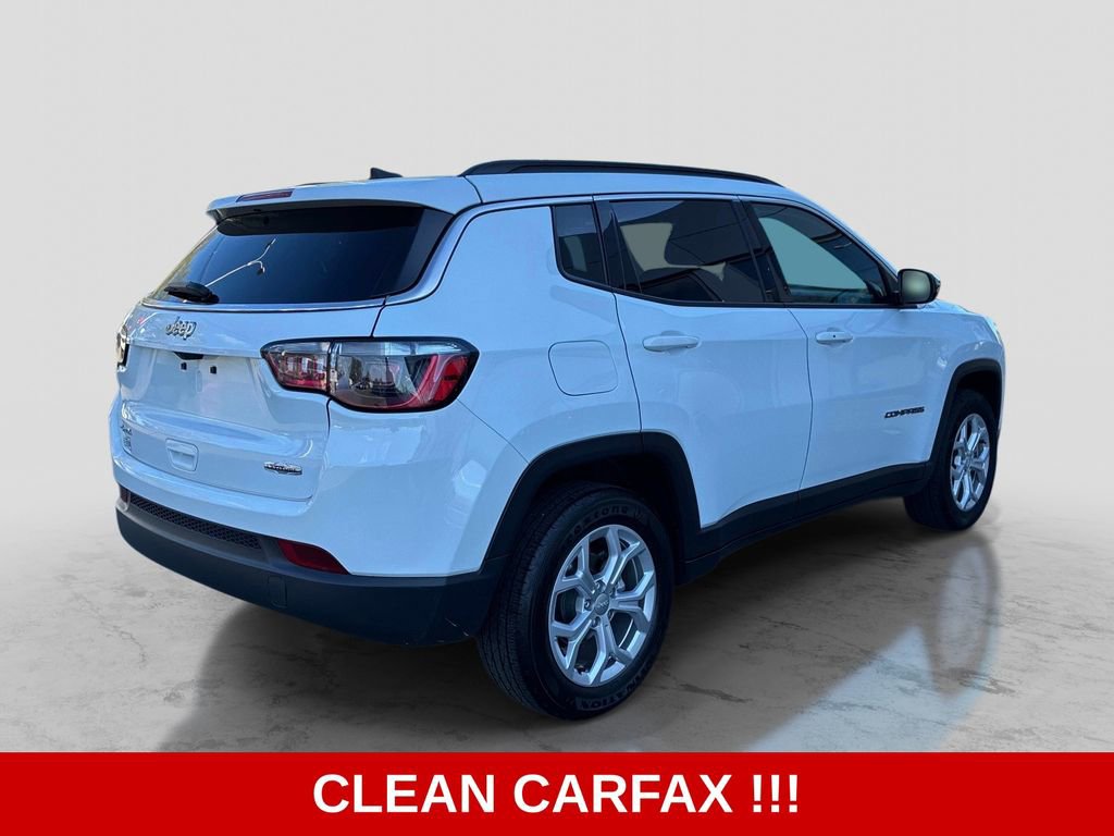 Used 2024 Jeep Compass Latitude AWD/4WD image 7