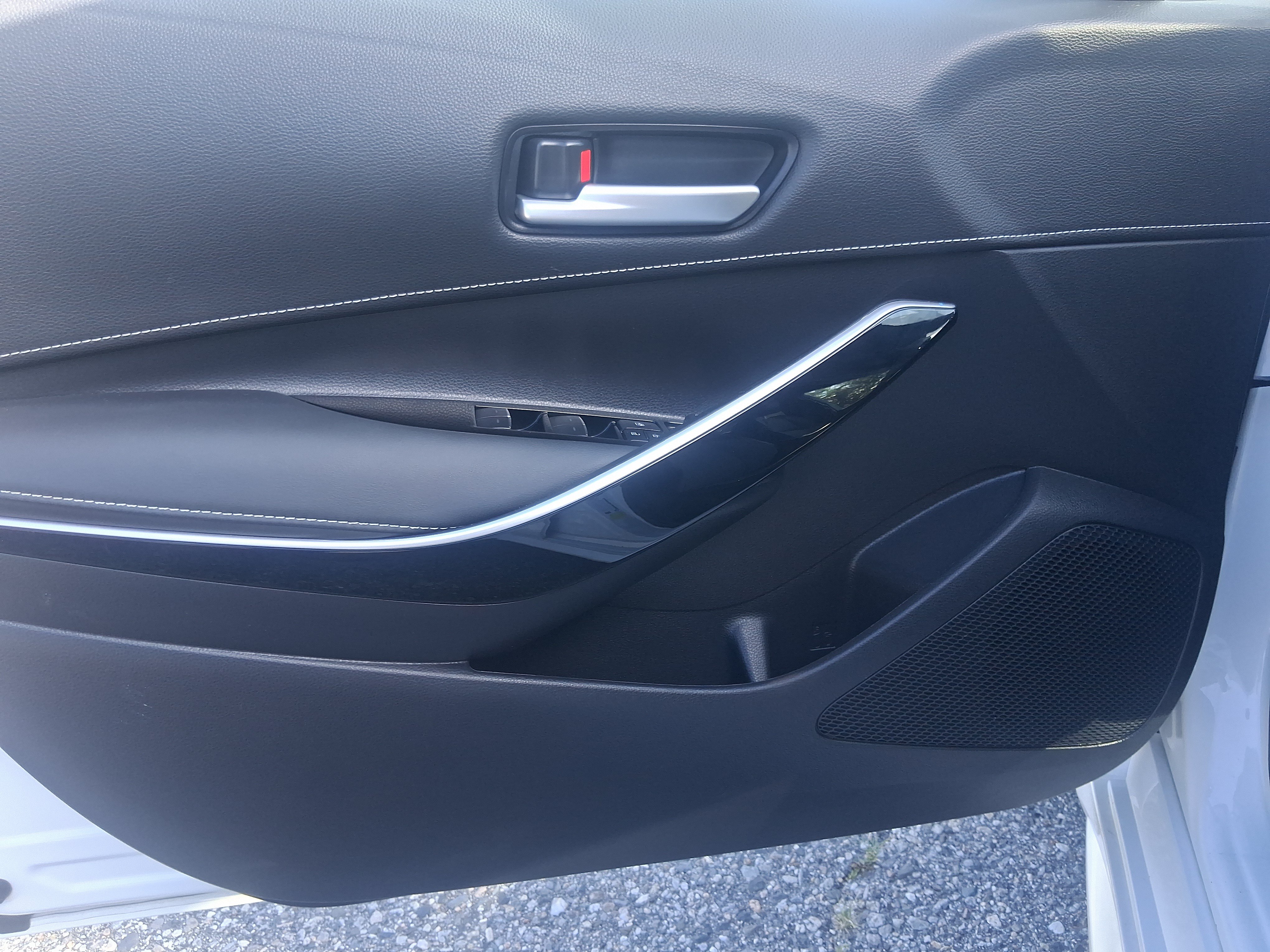 Used 2024 Toyota Corolla XSE FWD image 15