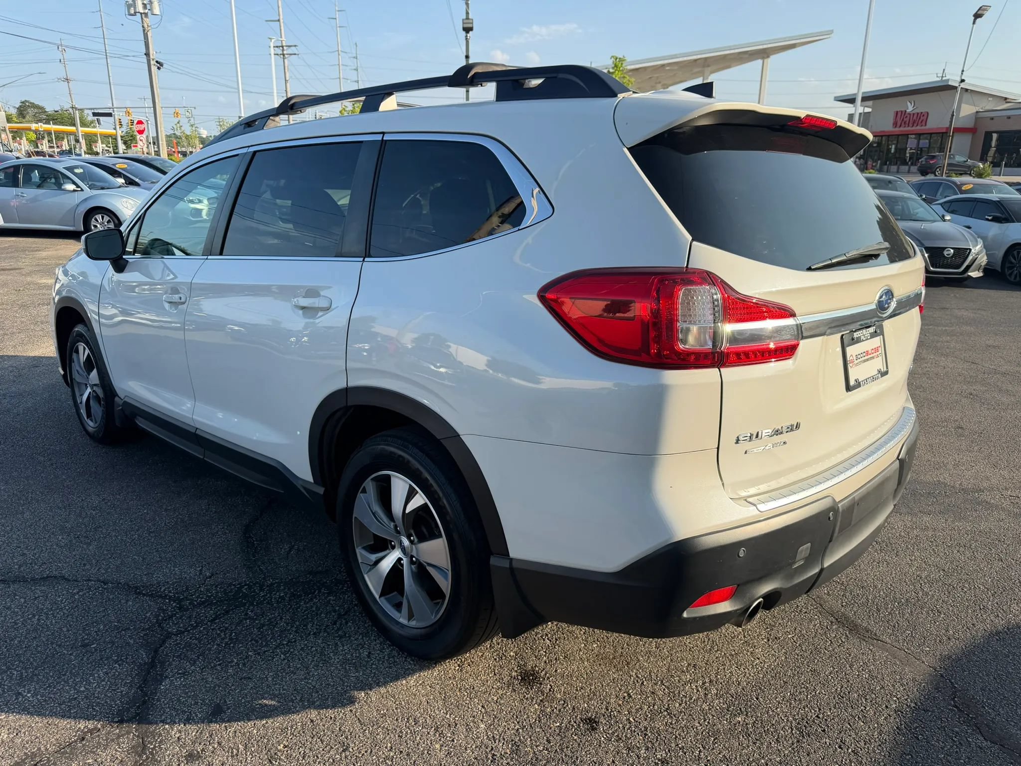 Used 2019 Subaru Ascent Premium AWD/4WD image 3