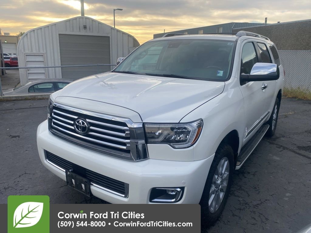Used 2019 Toyota Sequoia Platinum AWD/4WD image 4