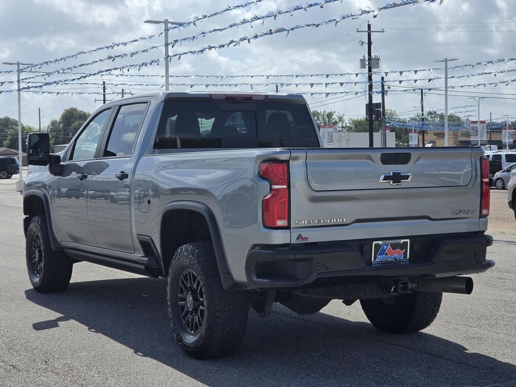Certified 2024 Chevrolet Silverado 2500 ZR2 w/ Technology Package AWD/4WD image 5