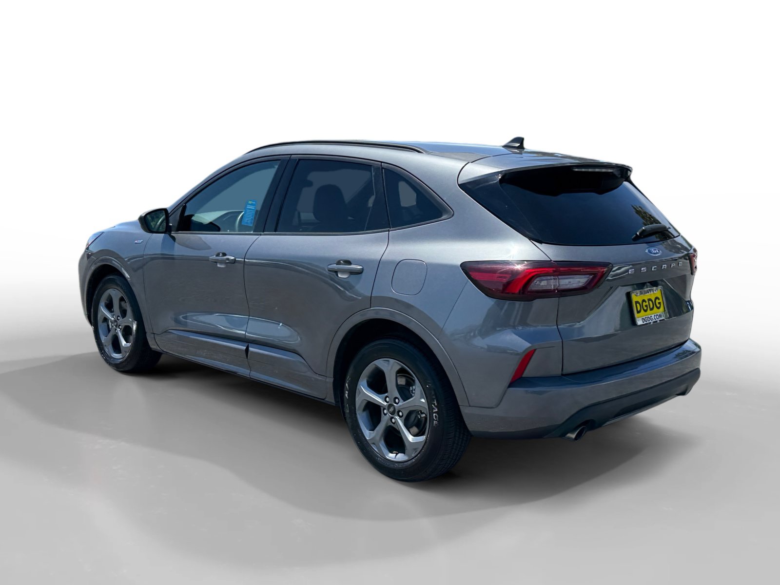 Used 2024 Ford Escape ST-Line FWD image 3