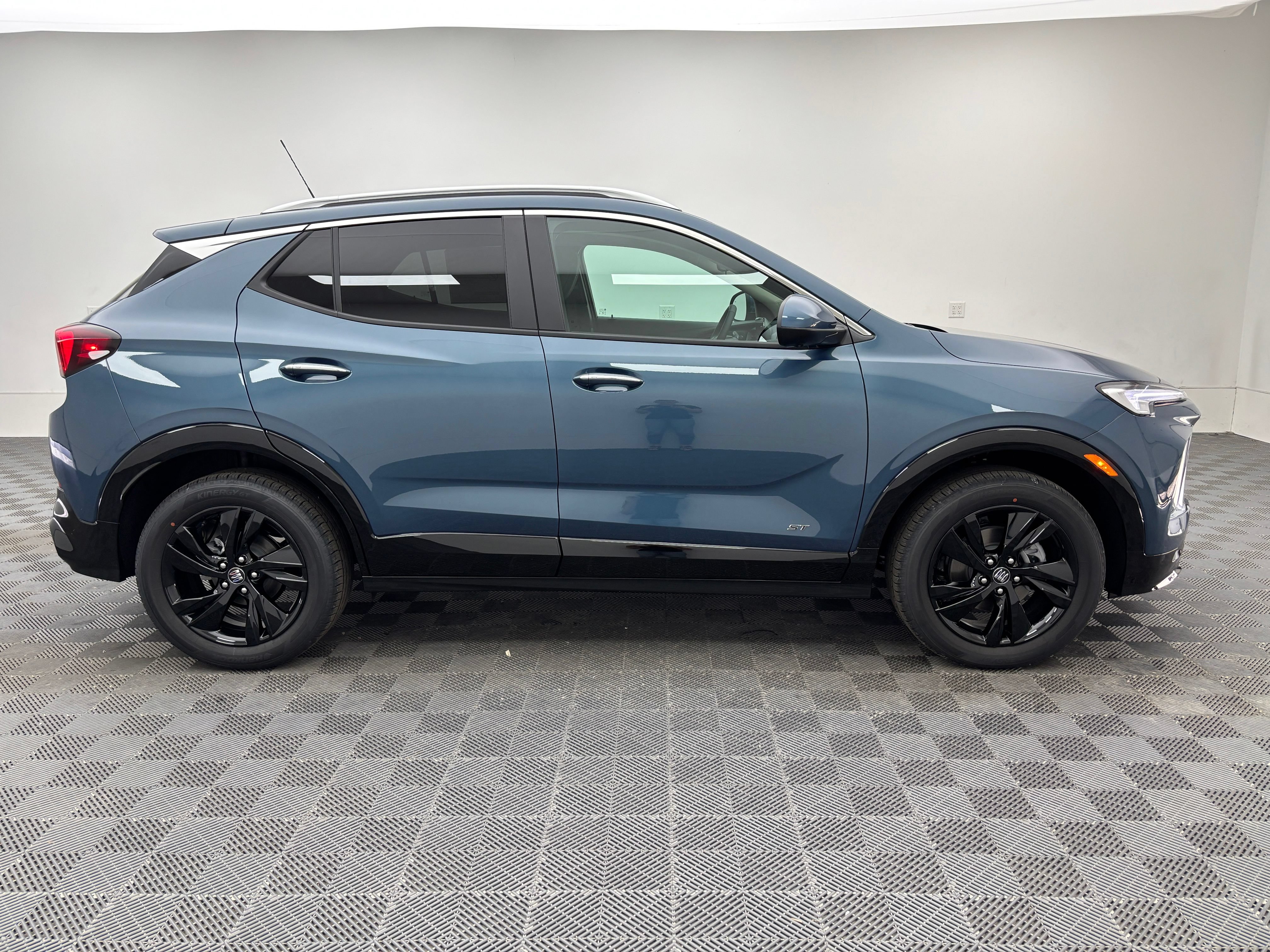 New 2026 Buick Encore GX Sport Touring w/ Advanced Technology Package AWD/4WD image 6