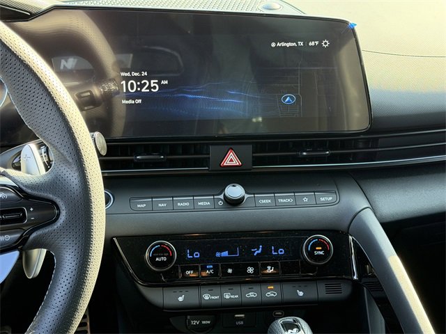 Used 2025 Hyundai Elantra N image 17