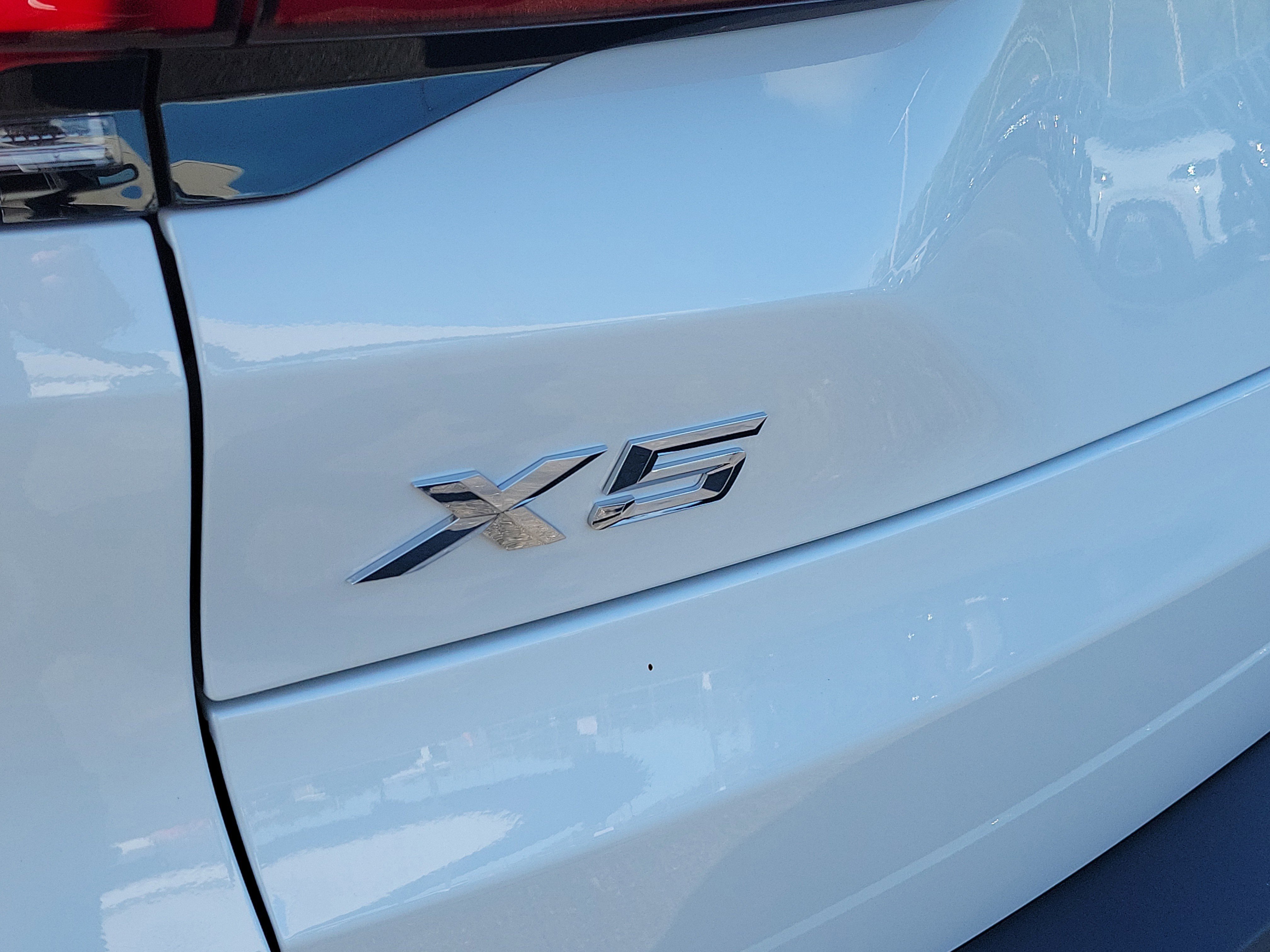 New 2026 BMW X5 sDrive40i w/ Climate Comfort Package image 5