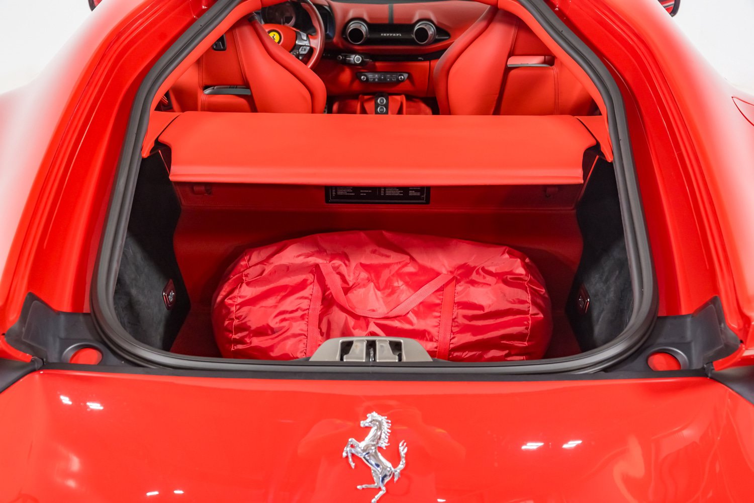 Used 2018 Ferrari 812 Superfast RWD image 43