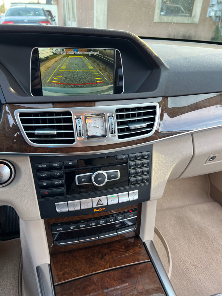 Used 2014 Mercedes-Benz E 350 Sedan image 12