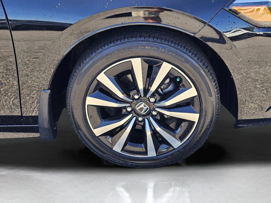 Used 2023 Honda Civic EX image 6