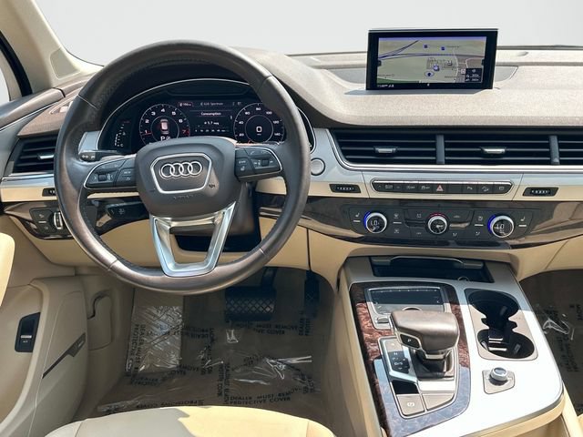 Used 2019 Audi Q7 2.0T Premium Plus w/ Premium Plus Package AWD/4WD image 2