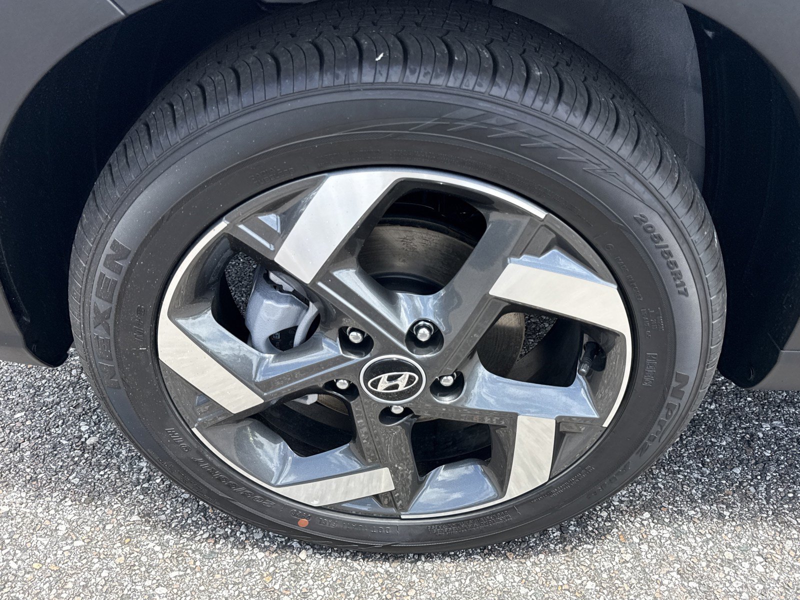 New 2026 Hyundai Venue SEL FWD image 9