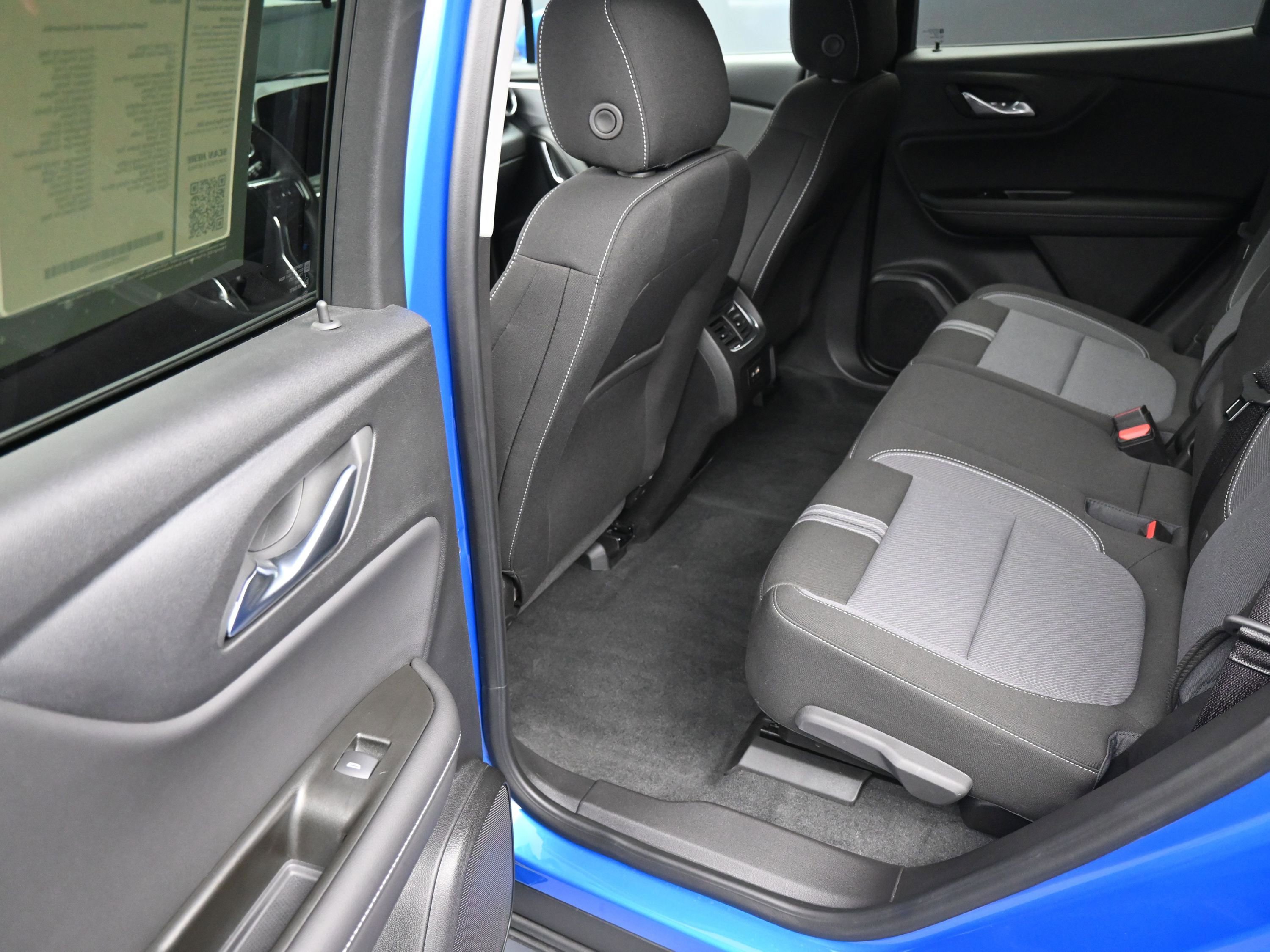 Certified 2025 Chevrolet Blazer LT image 17