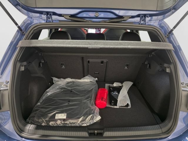 New 2026 Volkswagen GTI SE FWD image 37