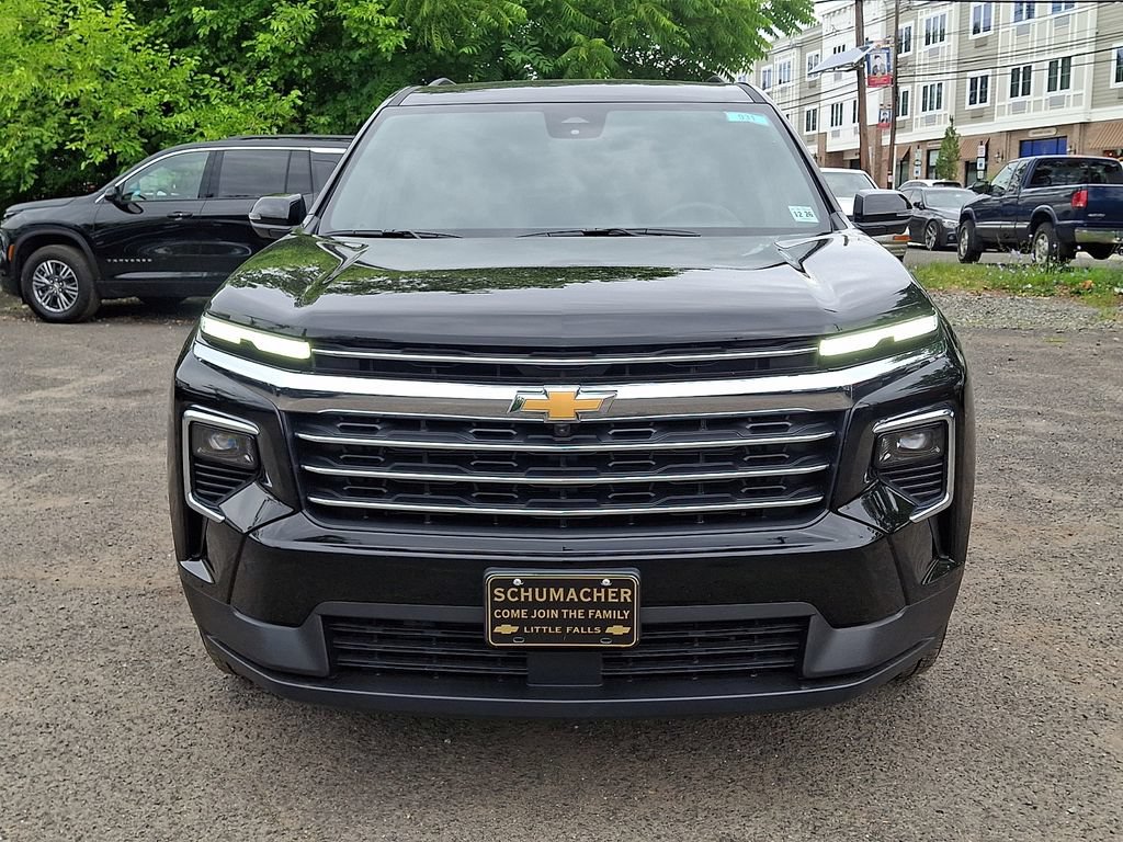 Used 2026 Chevrolet Traverse LT w/ Driver Confidence Package AWD/4WD image 2