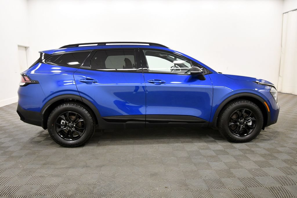 Certified 2025 Kia Sportage X-Pro AWD/4WD image 9