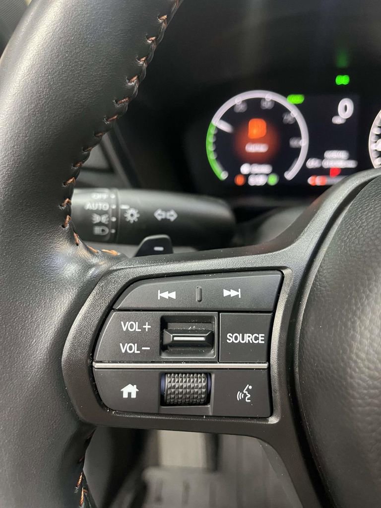 Used 2025 Honda CR-V Sport image 24