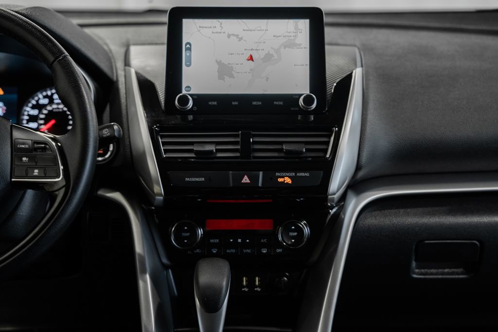 Used 2025 Mitsubishi Eclipse Cross SE image 25