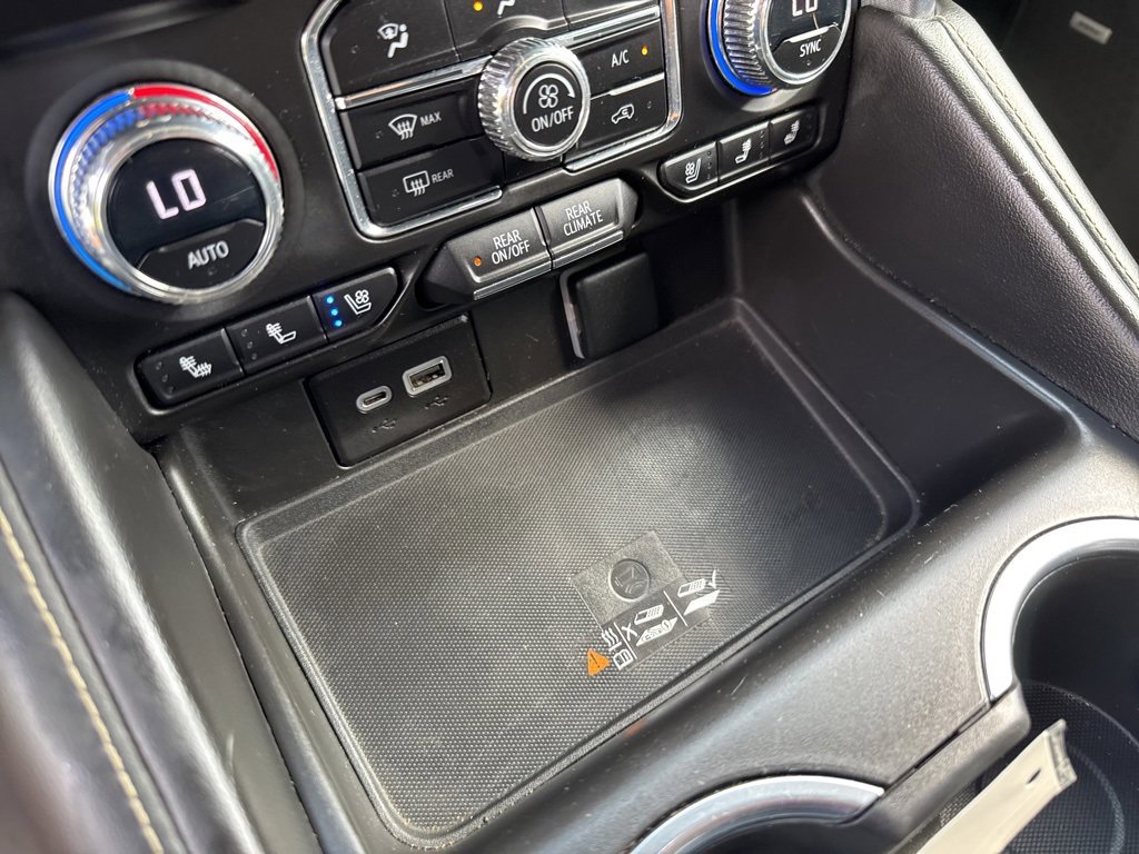 Used 2023 GMC Yukon SLT image 30