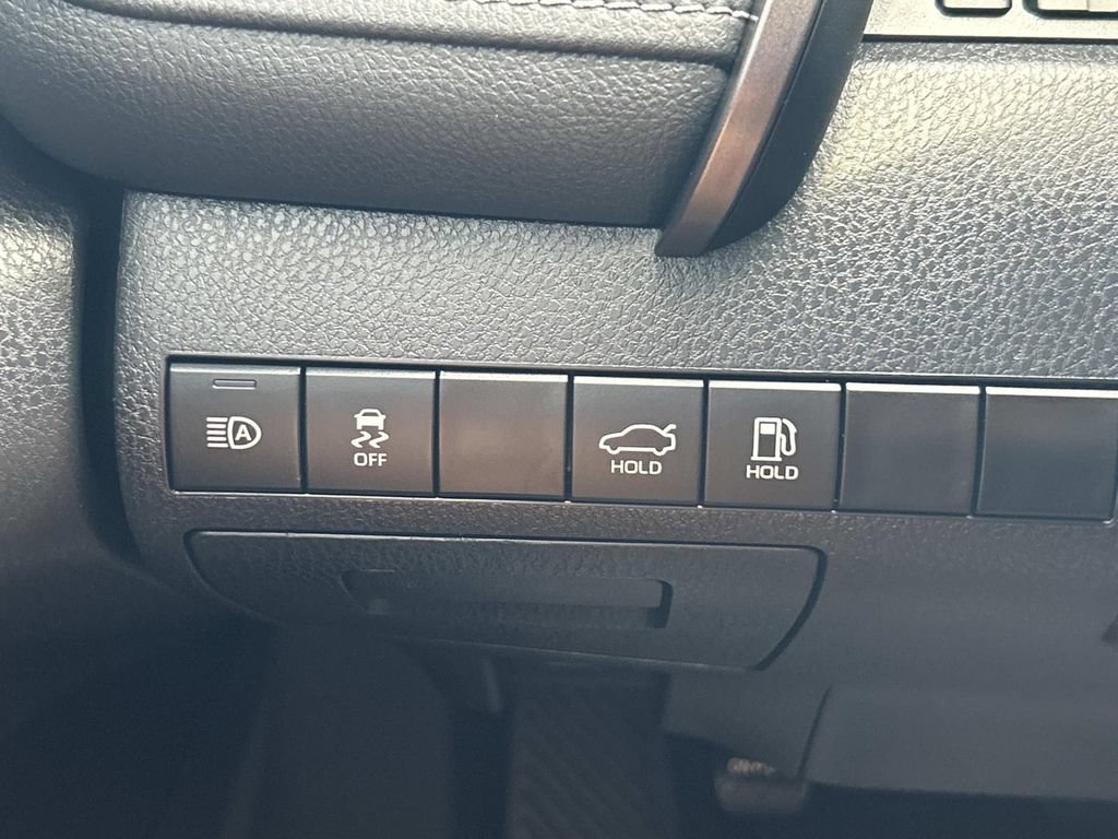 Used 2024 Toyota Camry SE FWD image 24
