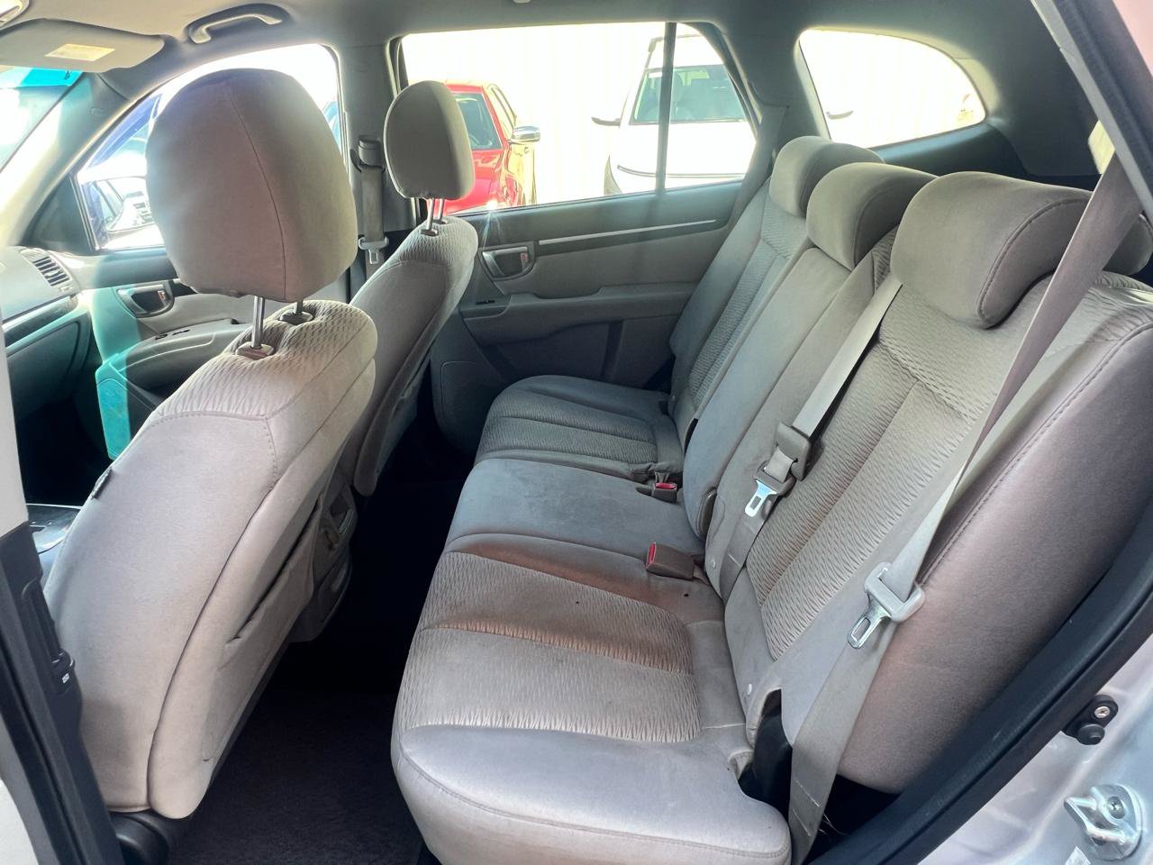 Used 2009 Hyundai Santa Fe GLS FWD image 25