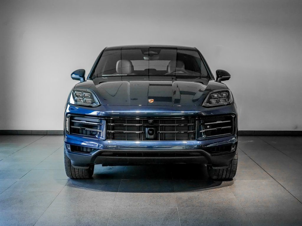 New 2026 Porsche Cayenne Coupe AWD/4WD image 9