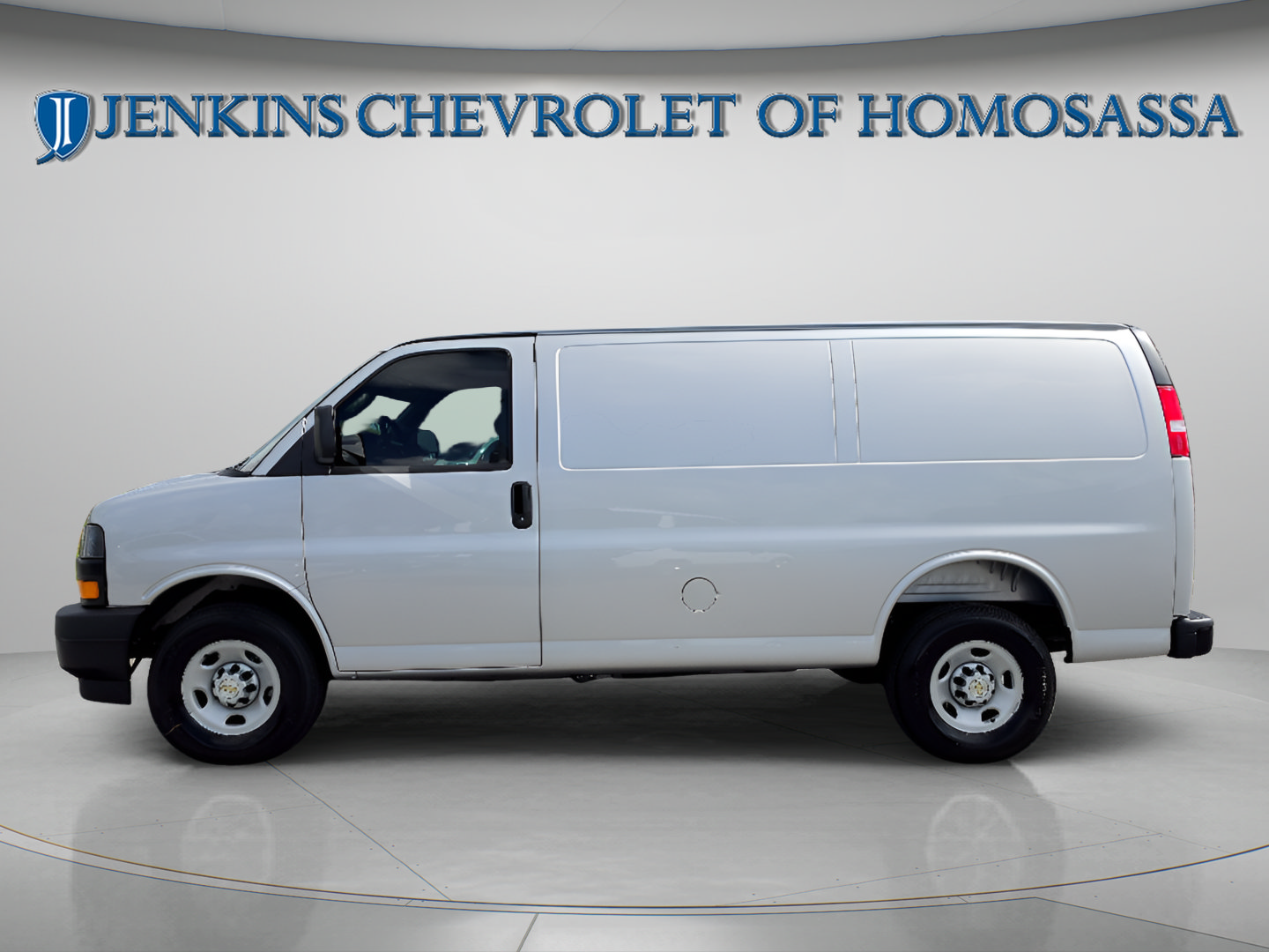 New 2026 Chevrolet Express 2500 w/ Driver Convenience Package RWD image 8
